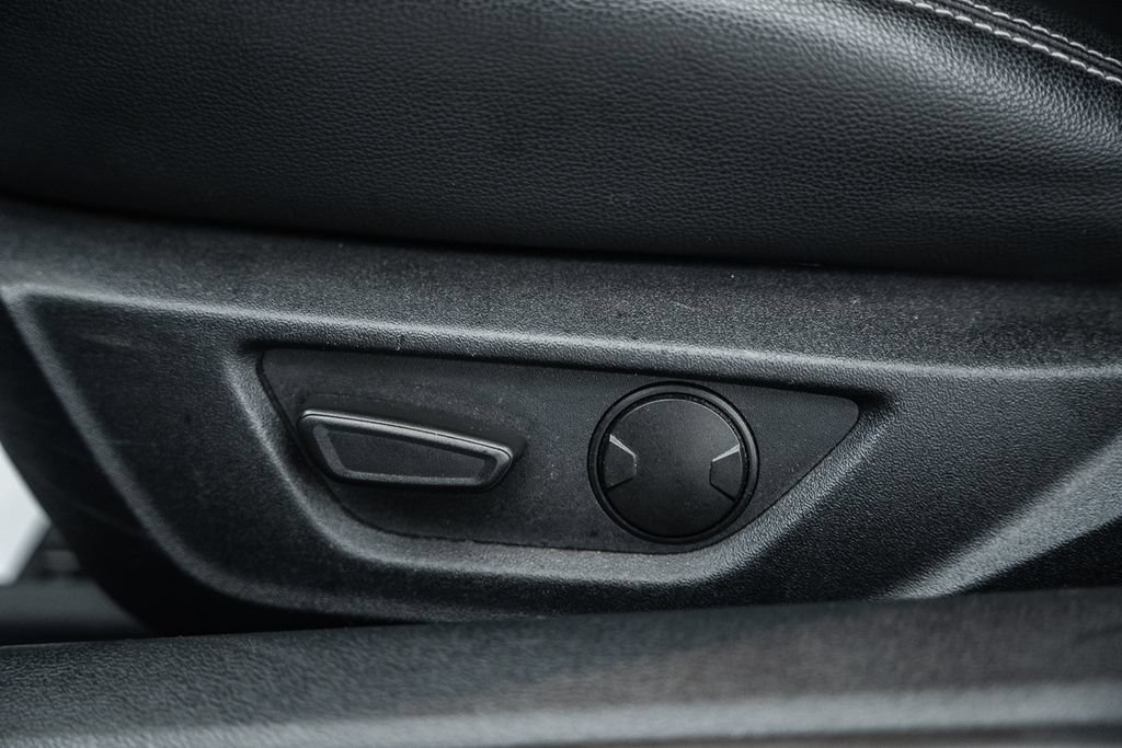 Certified 2021 Ford Mustang Premium RWD image 37
