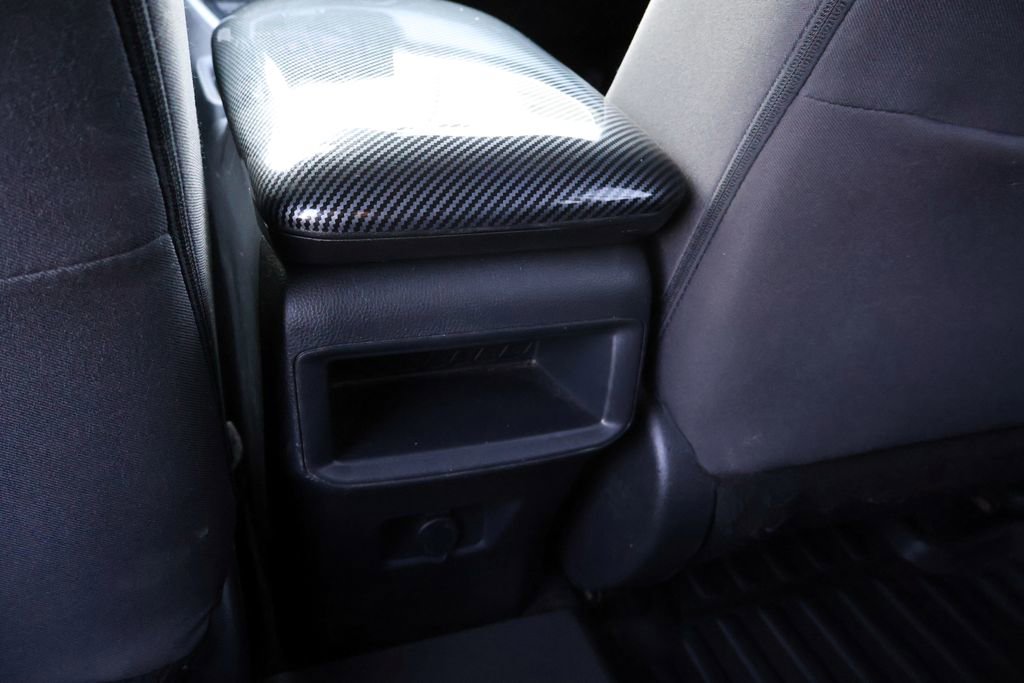 Used 2021 Toyota RAV4 LE FWD image 25