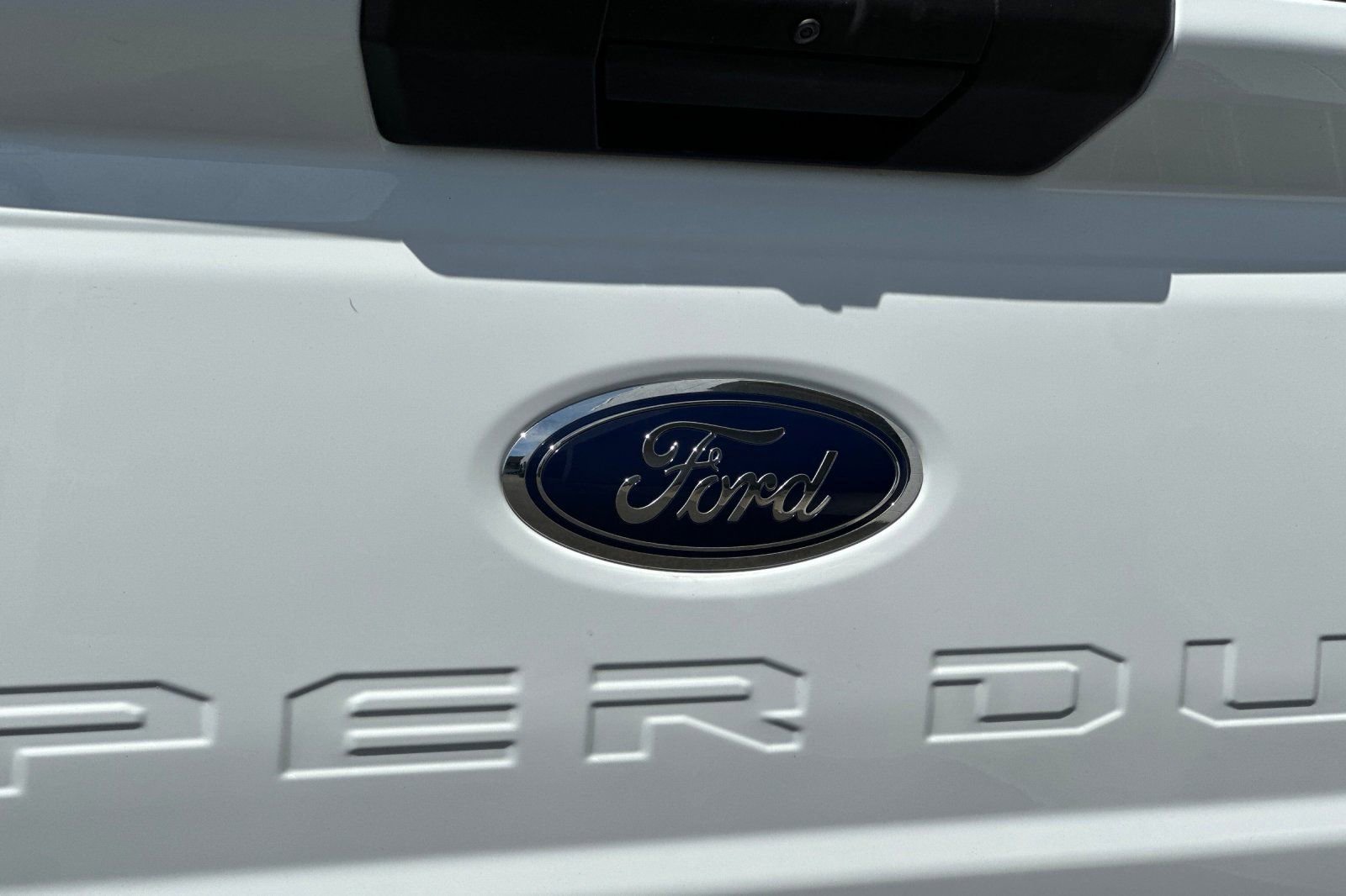 Certified 2024 Ford F250 XL w/ XL Chrome Package image 26