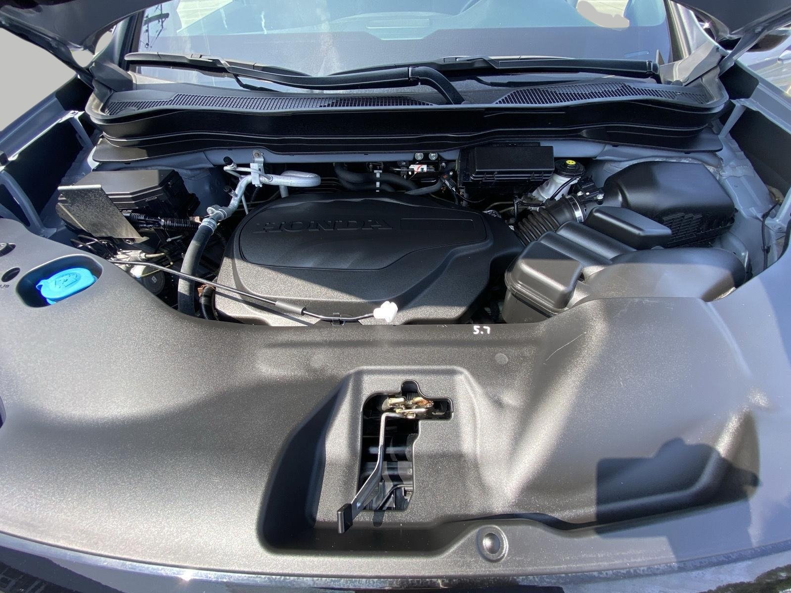 Used 2022 Honda Passport Elite image 16