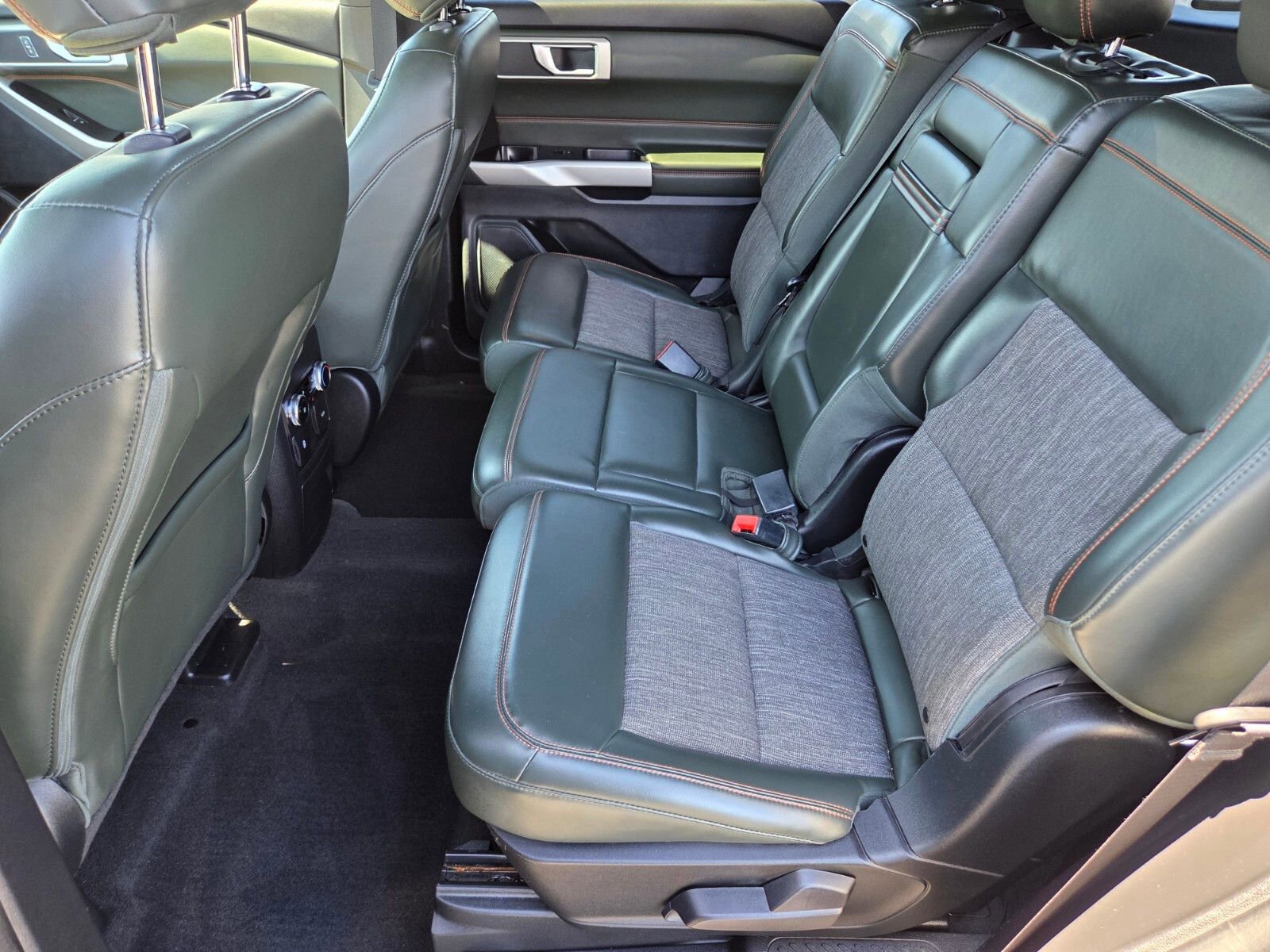 Certified 2022 Ford Explorer Timberline AWD/4WD image 11