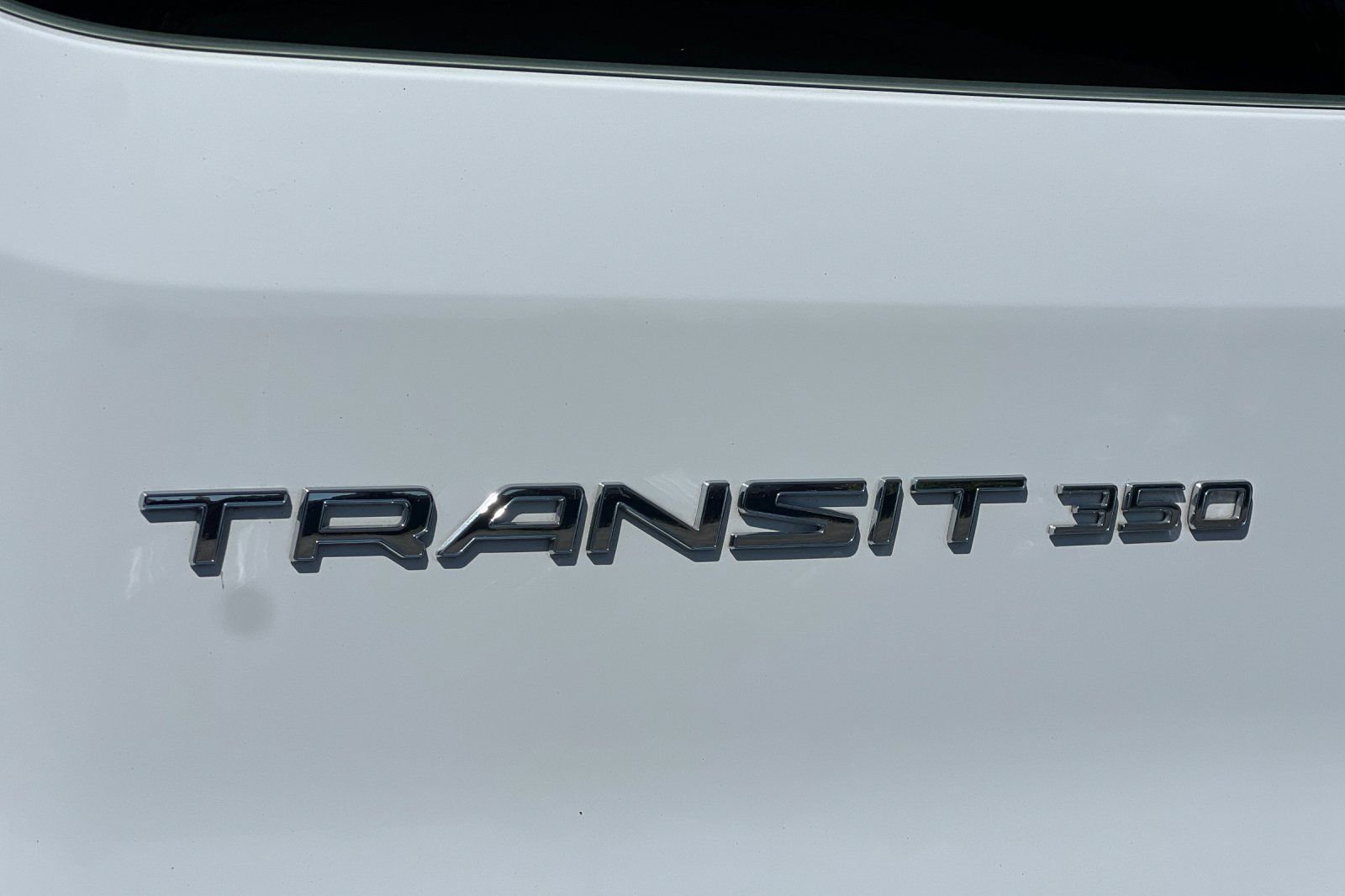 Certified 2024 Ford Transit 350 XLT RWD image 26