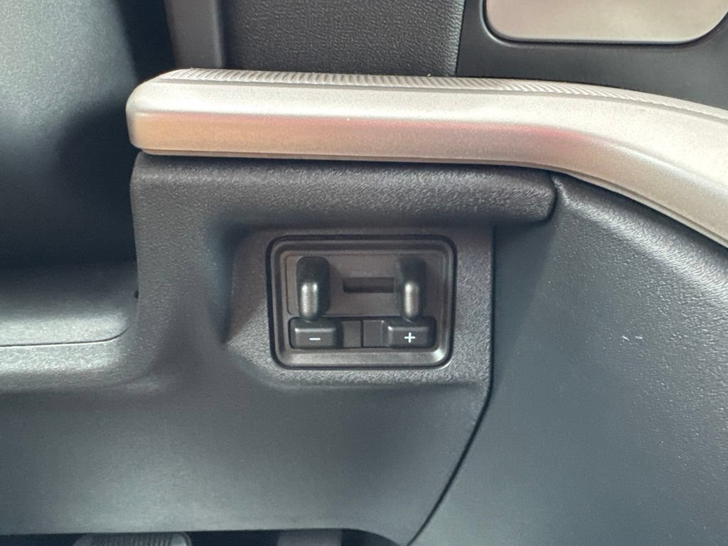 Certified 2025 Ford Expedition Max Active AWD/4WD image 7