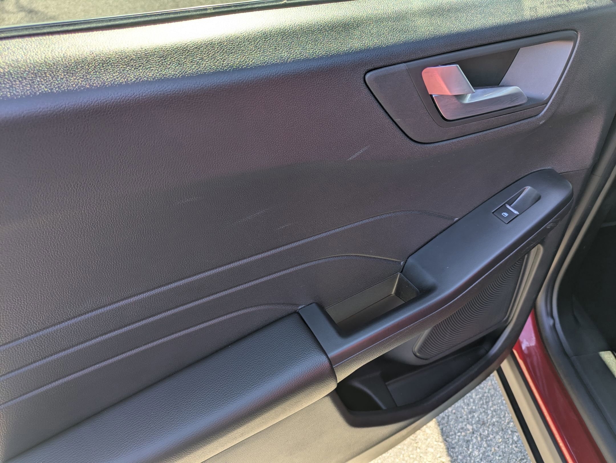 Certified 2025 Ford Escape ST-Line Elite image 26