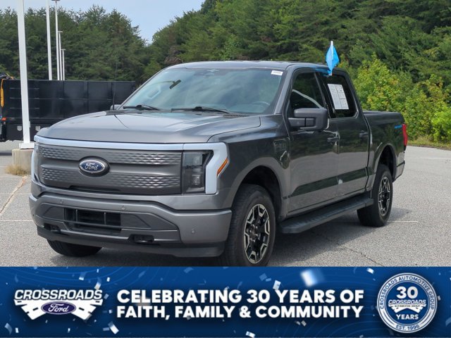 Certified 2023 Ford F150 Lightning XLT AWD/4WD image 8