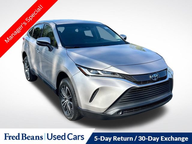 Used 2023 Toyota Venza LE AWD/4WD image 1