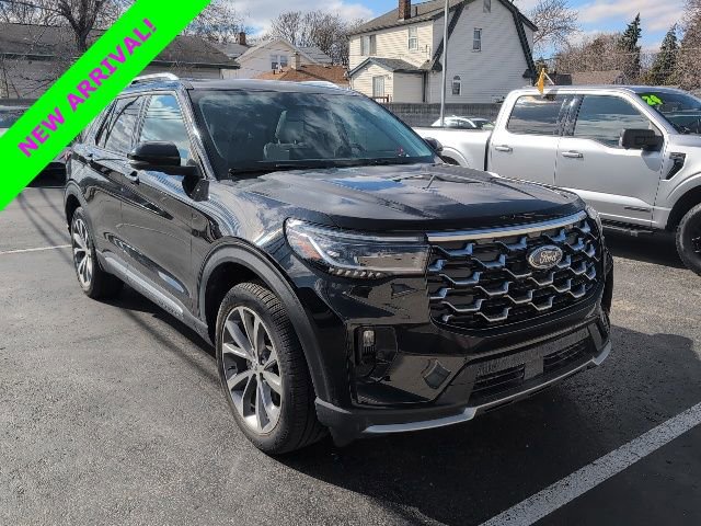 Certified 2025 Ford Explorer Platinum w/ Ultimate Package