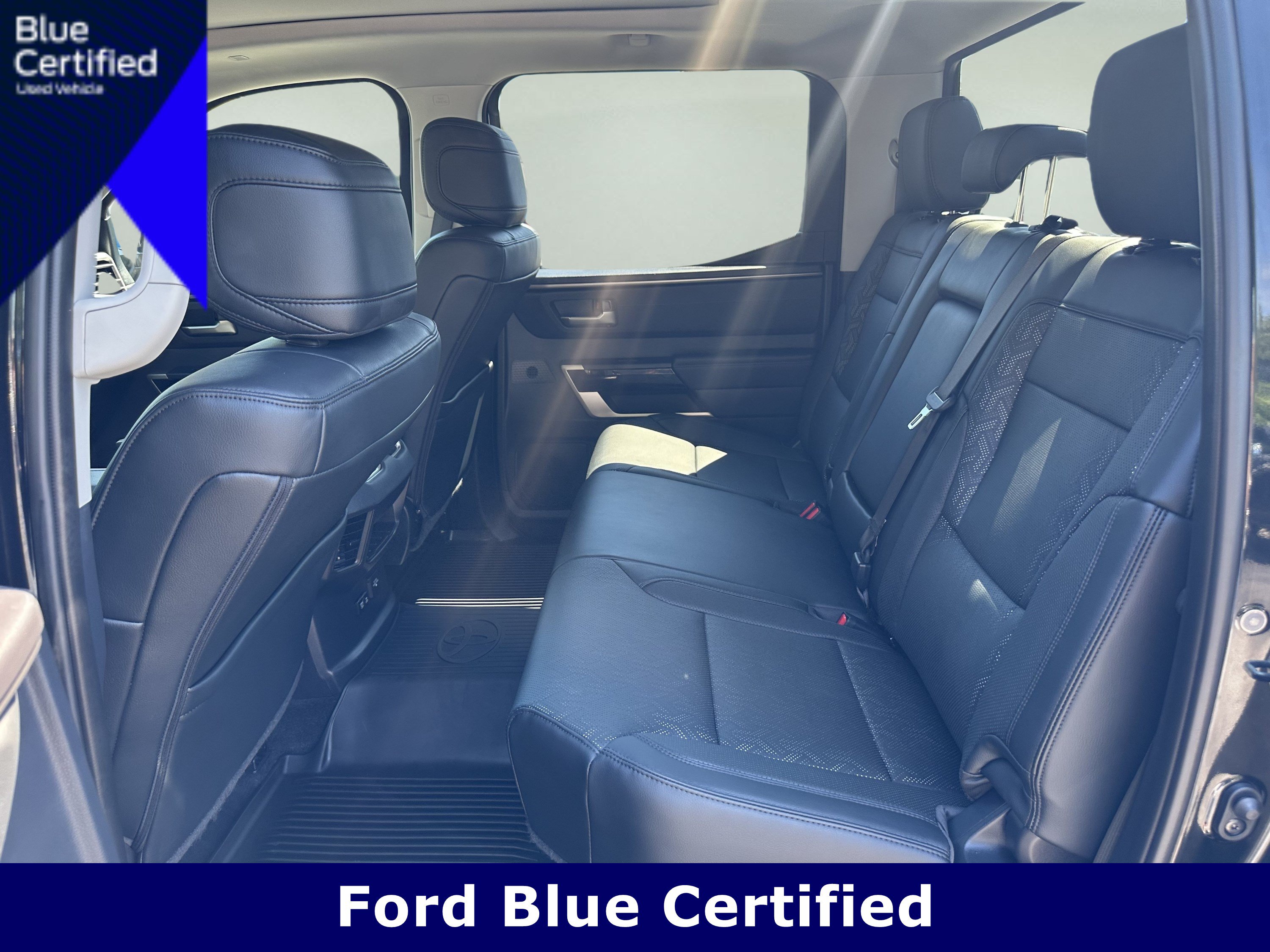 Used 2024 Toyota Tundra Limited AWD/4WD image 10