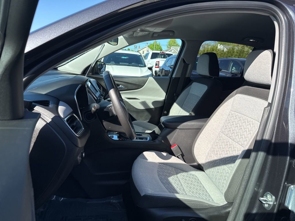 Used 2022 Chevrolet Equinox LT AWD/4WD image 15