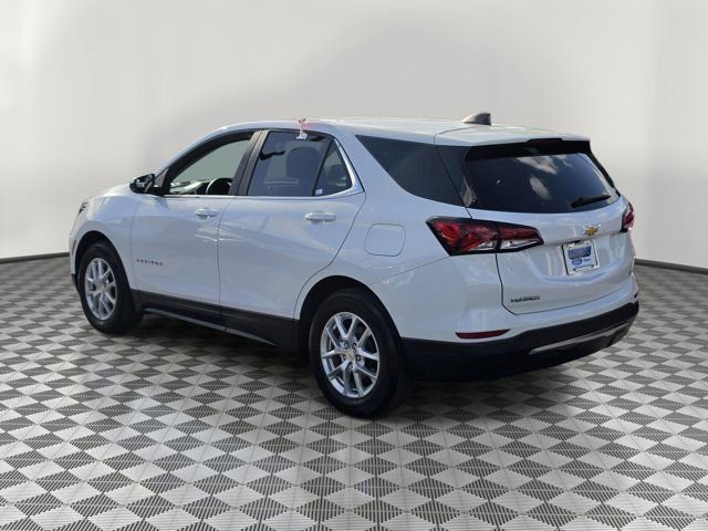 Used 2024 Chevrolet Equinox LT FWD image 4