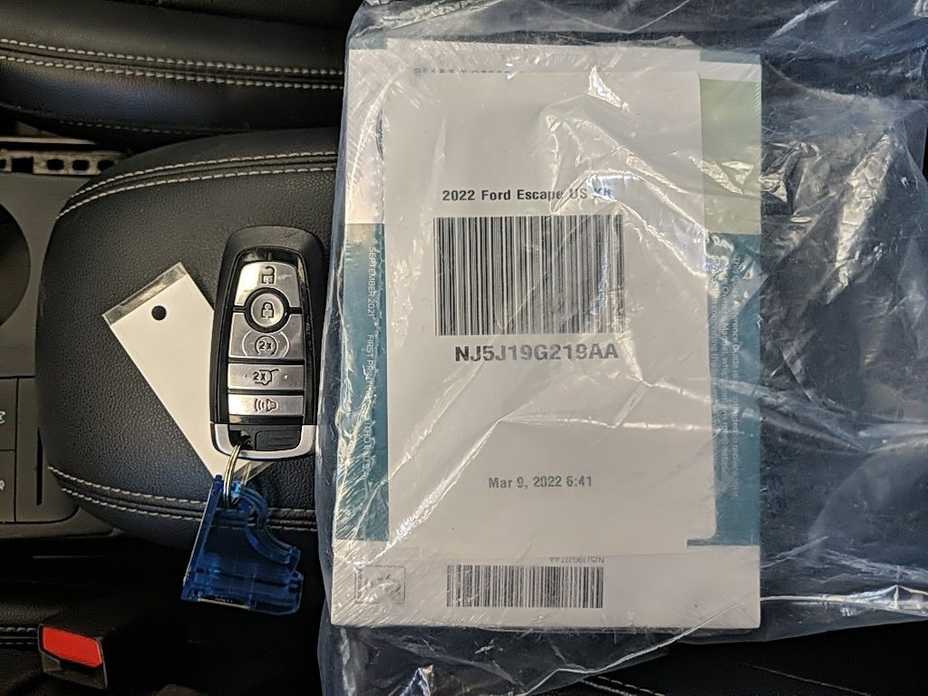 Certified 2022 Ford Escape SEL w/ Technology Package image 25