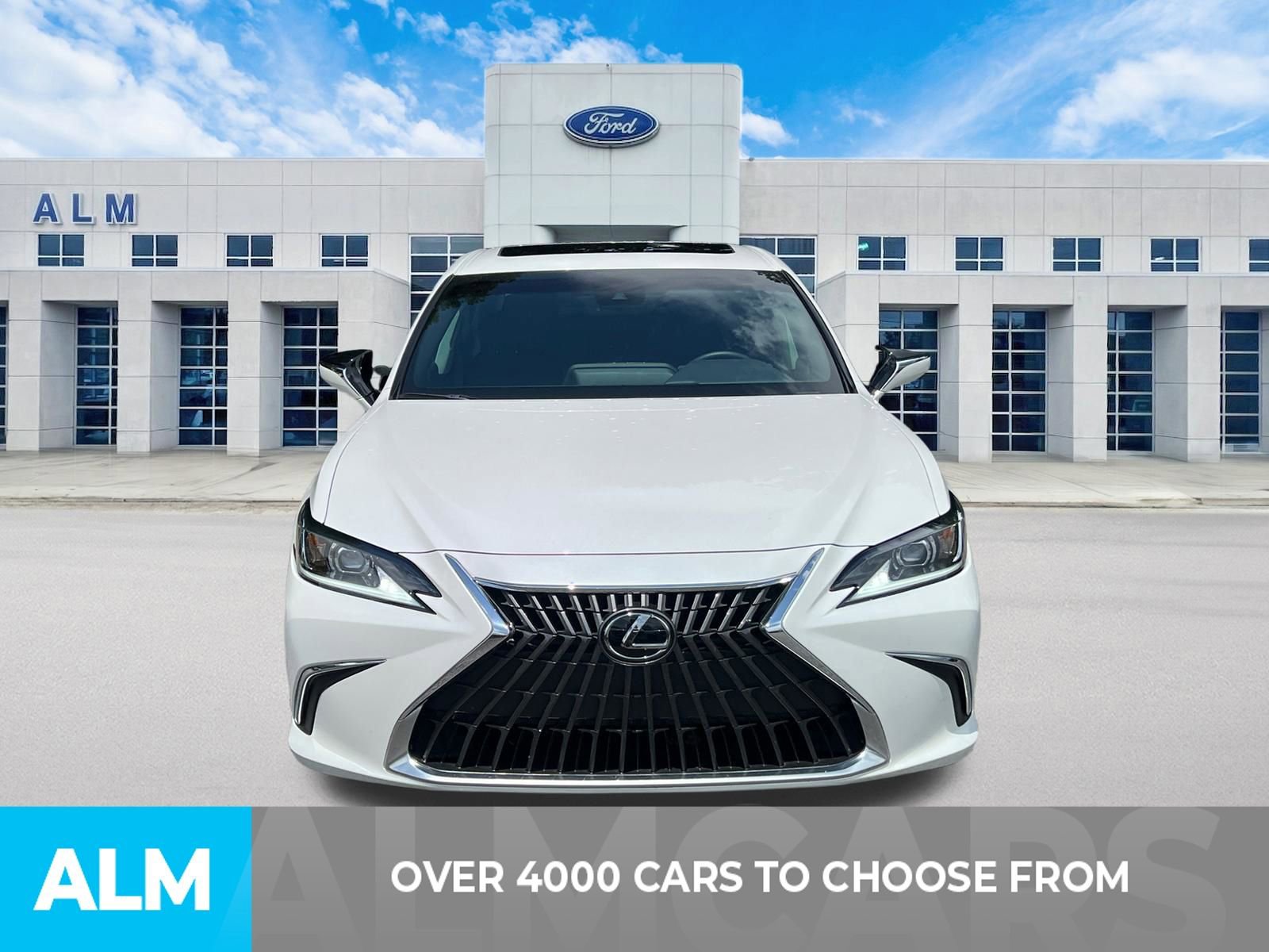 Used 2024 Lexus ES 350 w/ Accessory Package (Z1) FWD image 2