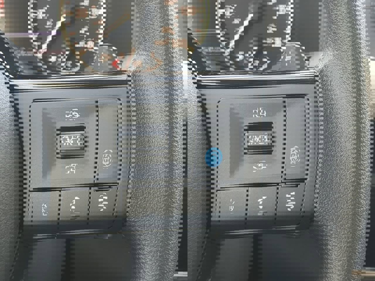 Used 2023 Nissan Rogue SV image 22