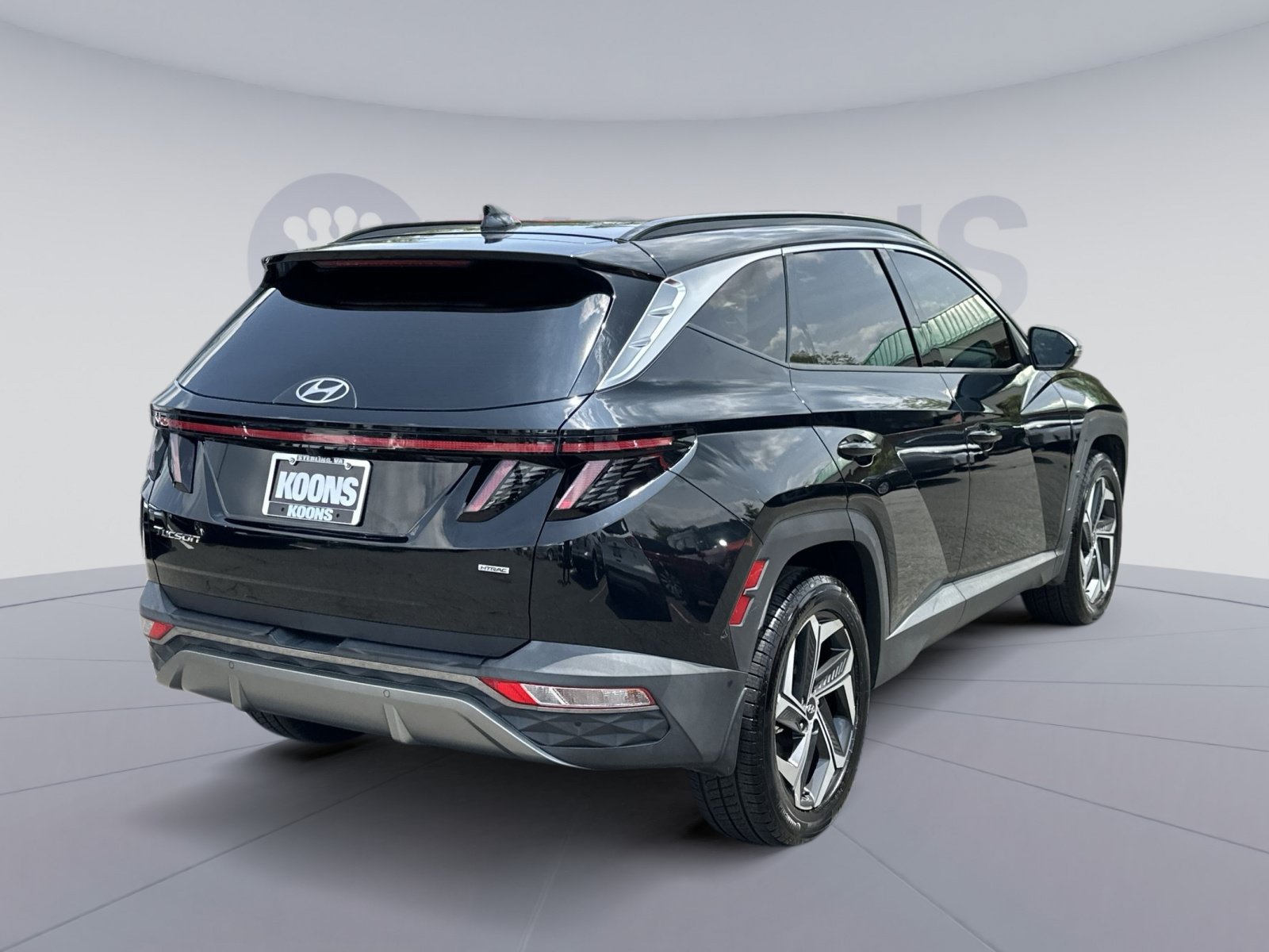 Used 2022 Hyundai Tucson Limited w/ Cargo Package AWD/4WD image 16