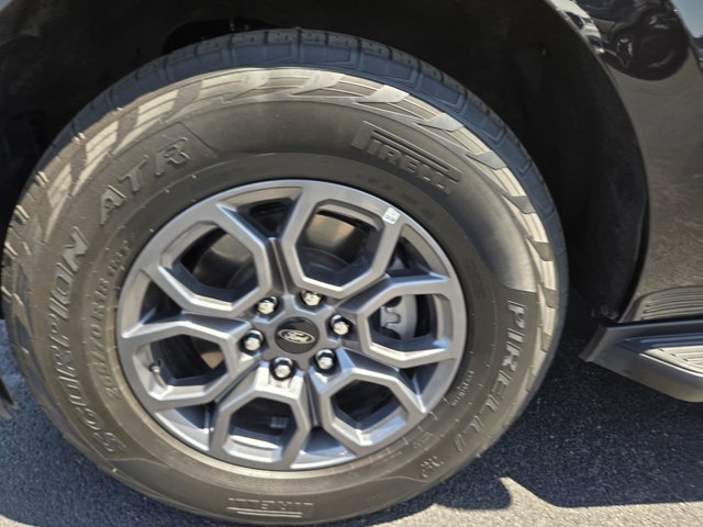 Certified 2025 Ford Expedition Active AWD/4WD image 44