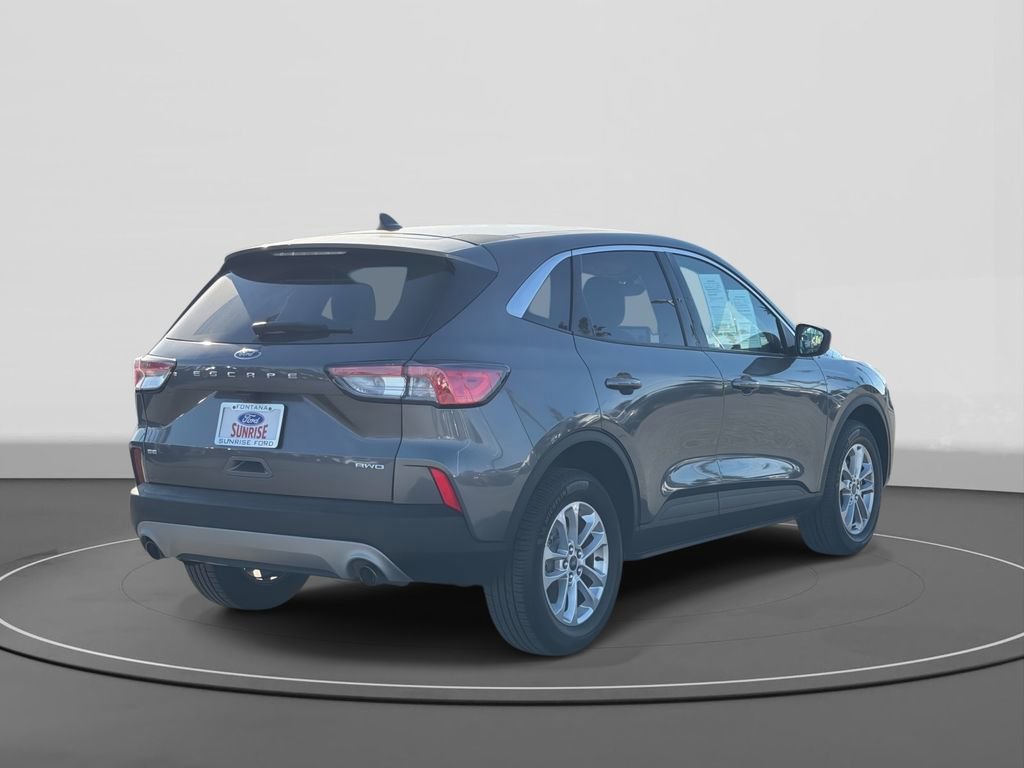 Certified 2022 Ford Escape SE image 4