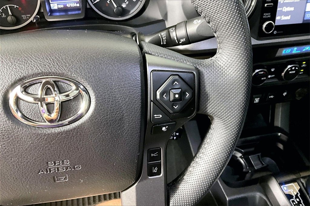 Used 2021 Toyota Tacoma TRD Sport image 15