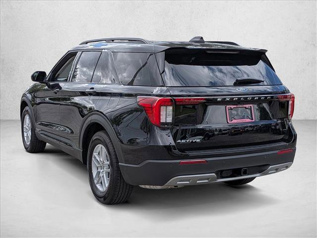 Certified 2026 Ford Explorer Active w/ Active Comfort Package RWD image 5