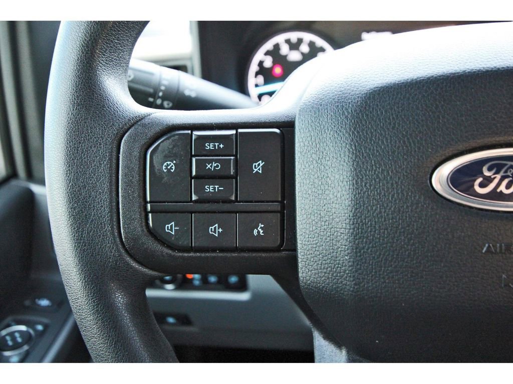 Certified 2025 Ford F250 XLT w/ FX4 Off-Road Package image 18