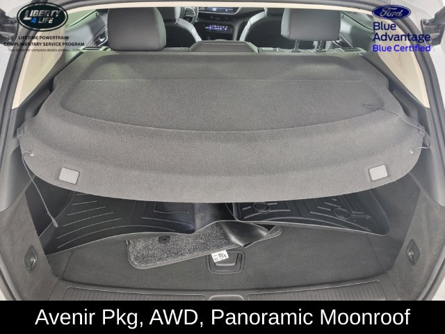 Used 2023 Buick Envision Avenir AWD/4WD image 16