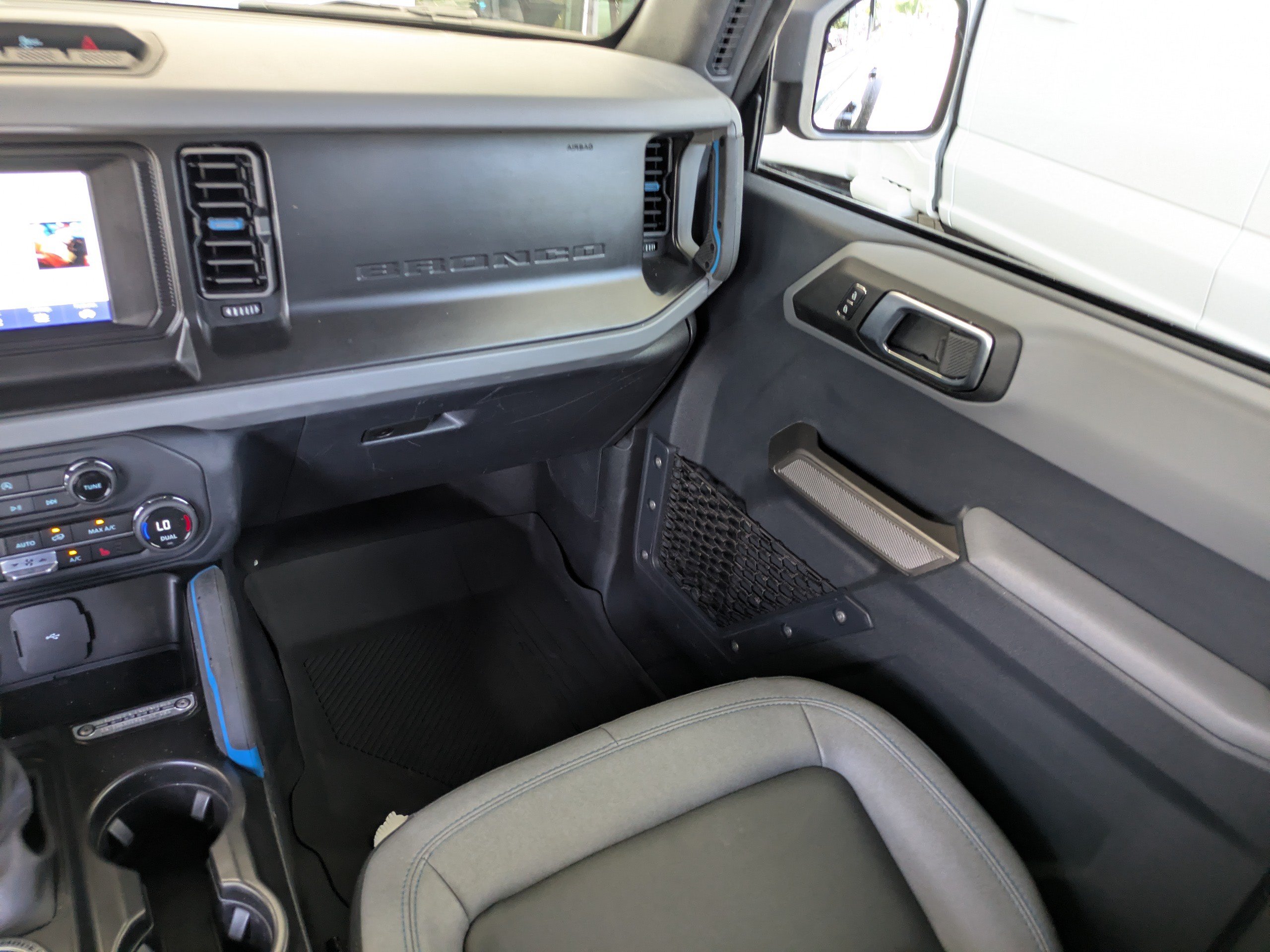 Certified 2023 Ford Bronco Black Diamond AWD/4WD image 17