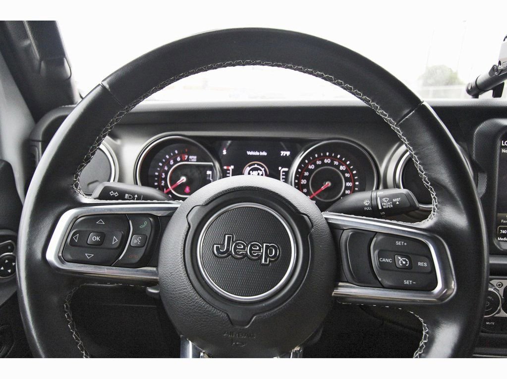 Used 2022 Jeep Gladiator Rubicon w/ Trailer Tow Package image 17