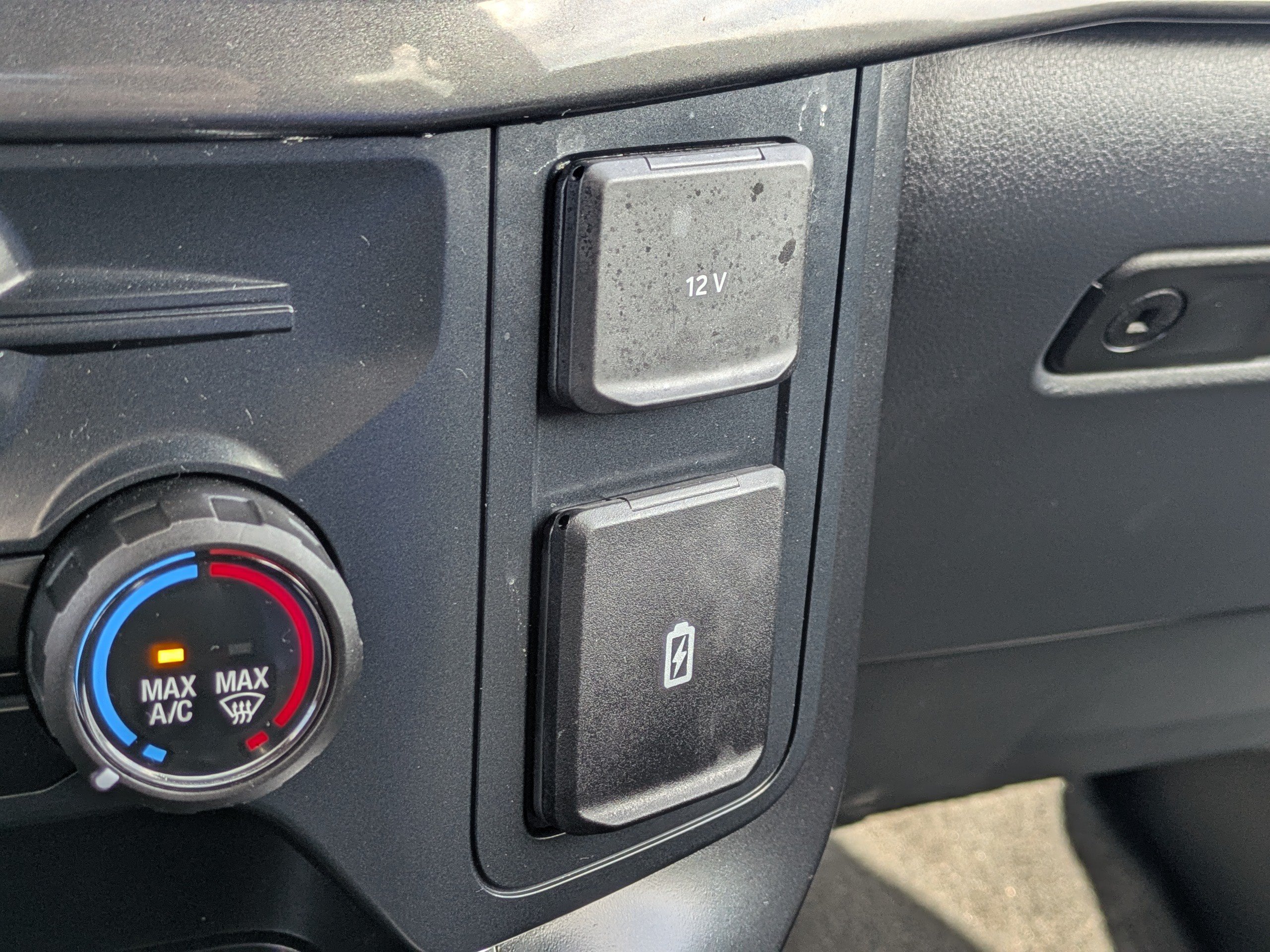 Certified 2025 Ford F150 STX w/ Equipment Group 200A AWD/4WD image 27