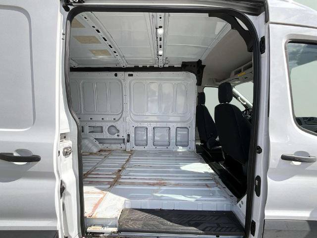 Certified 2024 Ford Transit 250 148 Medium Roof Extended AWD image 19