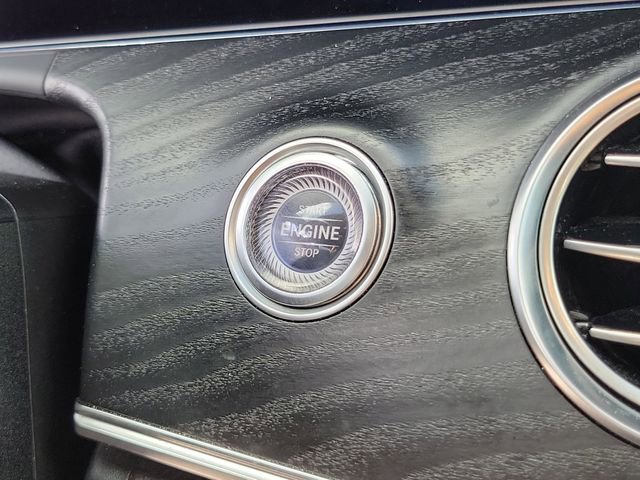 Used 2022 Mercedes-Benz E 350 Sedan w/ AMG Line Exterior image 28