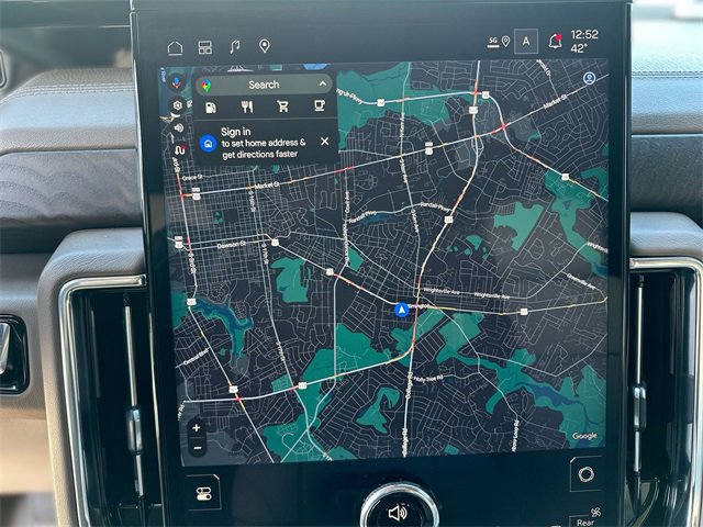 Used 2025 GMC Yukon Denali image 19