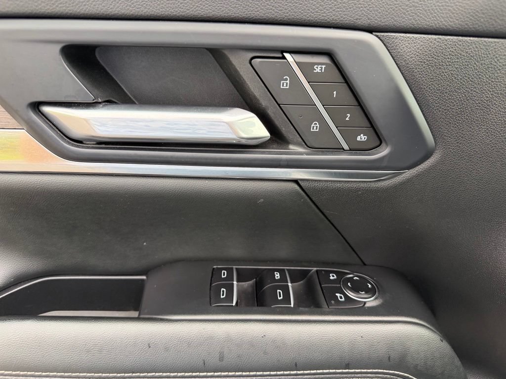 Used 2026 GMC Terrain Denali AWD/4WD image 20