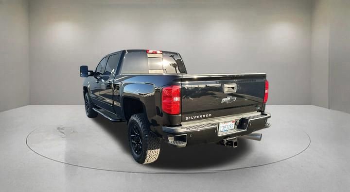 Used 2019 Chevrolet Silverado 2500 LTZ w/ Duramax Plus Package image 4