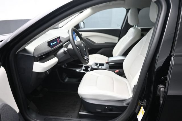 Certified 2025 Ford Mustang Mach-E Premium RWD image 10