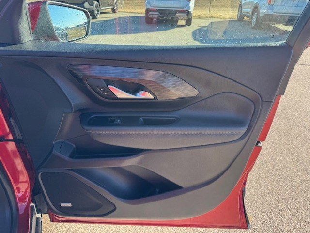 Used 2022 GMC Terrain SLT w/ Infotainment Package II image 31