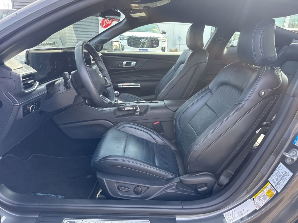 Certified 2025 Ford Mustang GT Premium w/ GT Performance Package RWD image 13