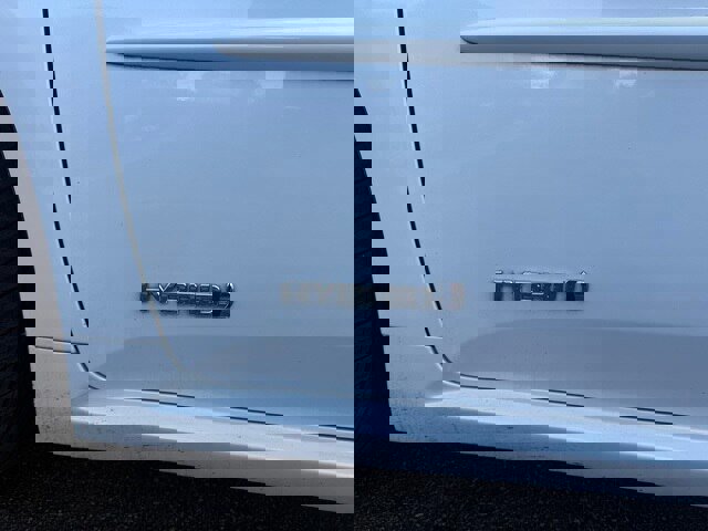 Used 2018 Toyota Avalon Limited image 10