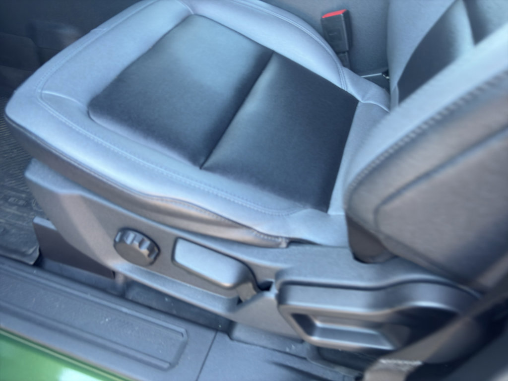 Certified 2024 Ford Bronco Black Diamond w/ Sasquatch Package image 3