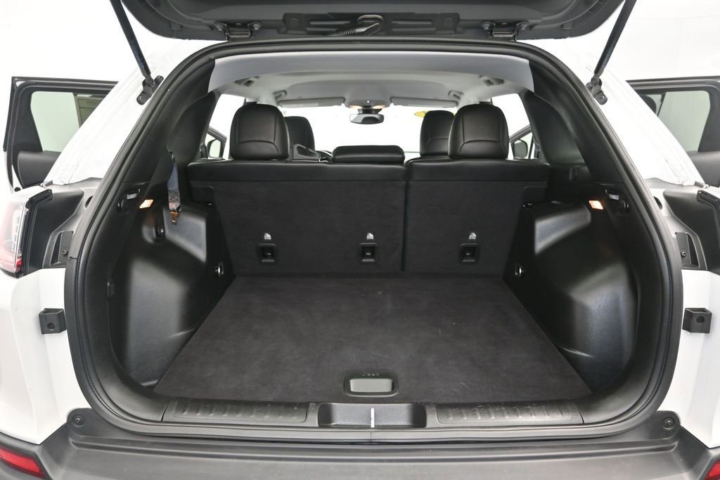 Used 2021 Jeep Cherokee Latitude Lux AWD/4WD image 11
