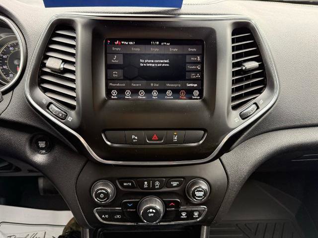 Used 2021 Jeep Cherokee Latitude Plus AWD/4WD image 21
