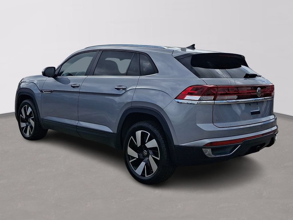 Used 2024 Volkswagen Atlas Cross Sport SE AWD/4WD image 4
