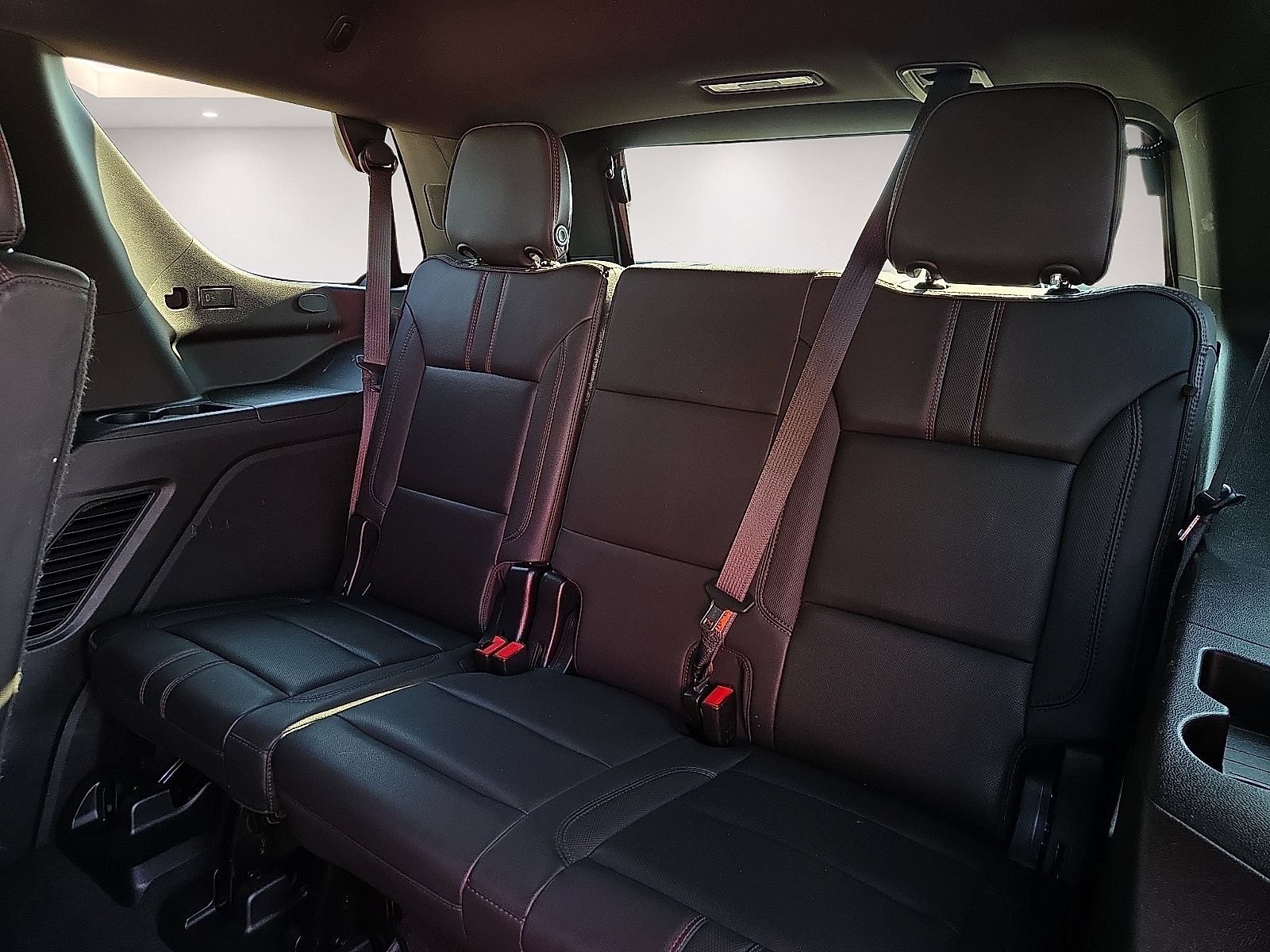 Used 2023 Chevrolet Tahoe RST AWD/4WD image 10