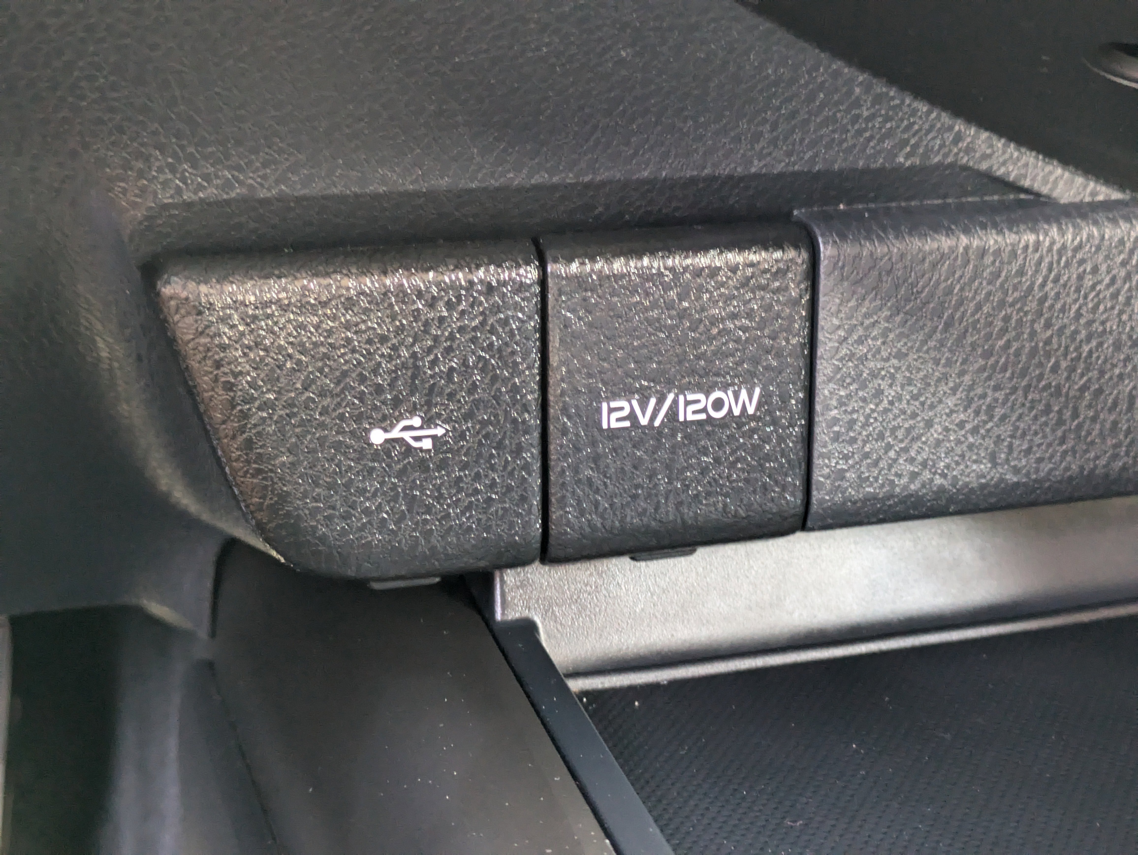 Used 2023 Toyota Camry SE image 27