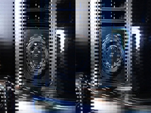 Certified 2023 Ford F150 Lariat w/ Equipment Group 502A High image 23