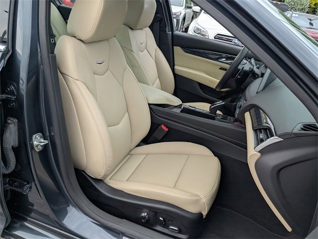 Used 2025 Cadillac CT5 Premium Luxury image 17