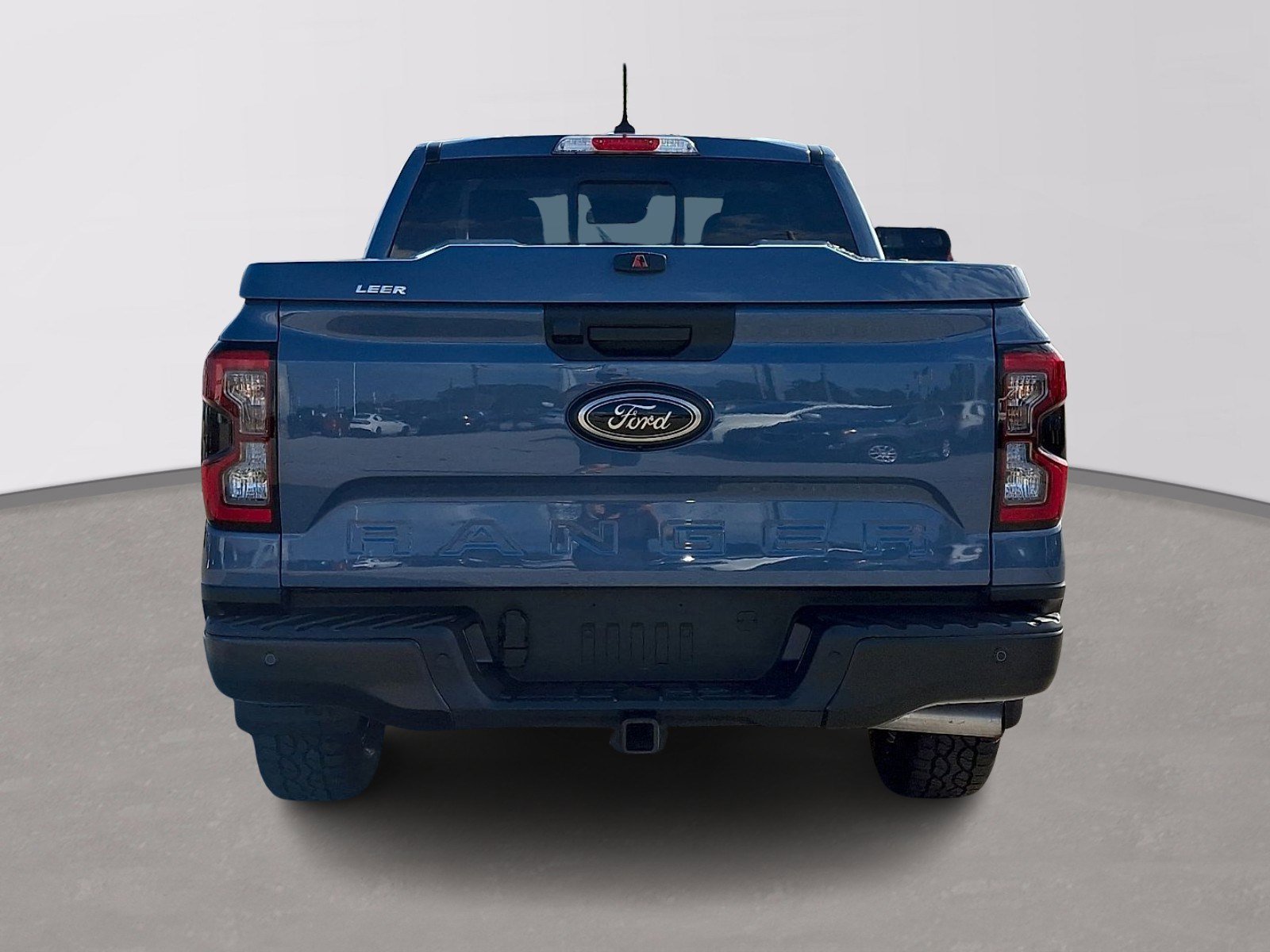 Certified 2025 Ford Ranger Lariat w/ FX4 Off-Road Package AWD/4WD image 5