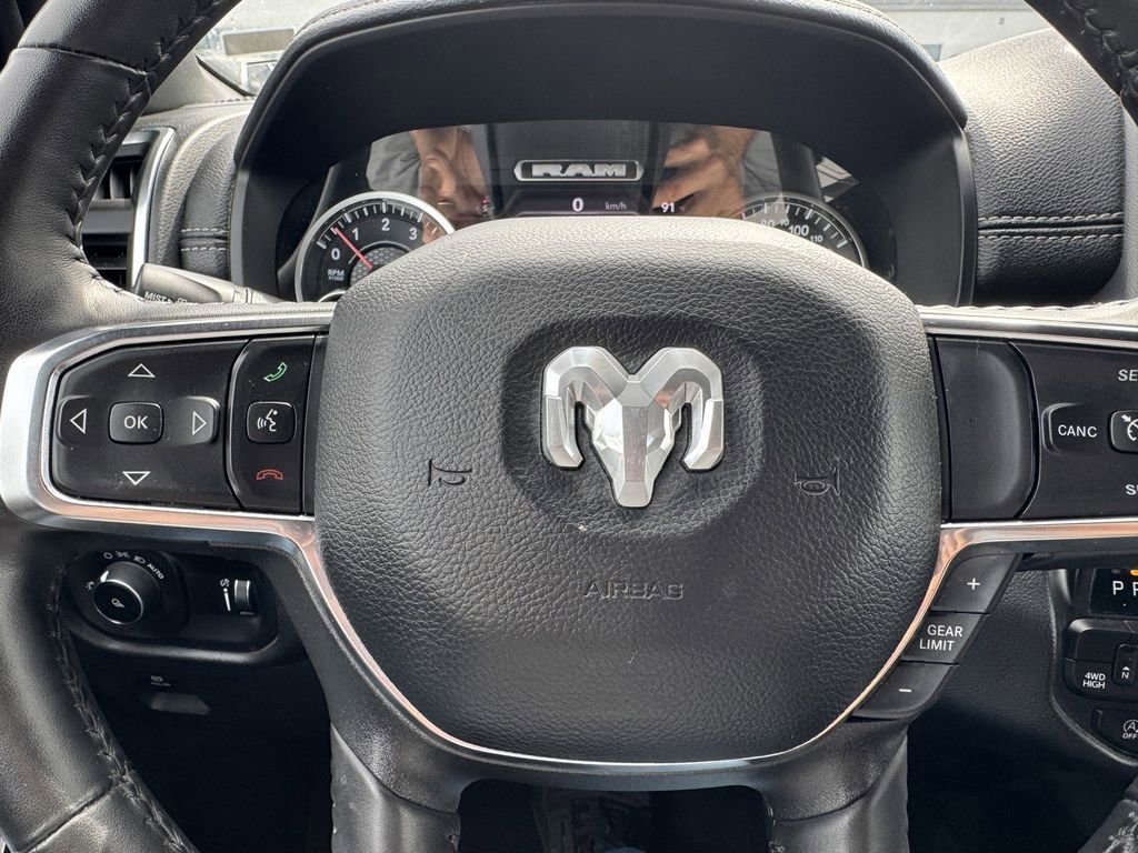 Used 2024 RAM 1500 Laramie AWD/4WD image 27