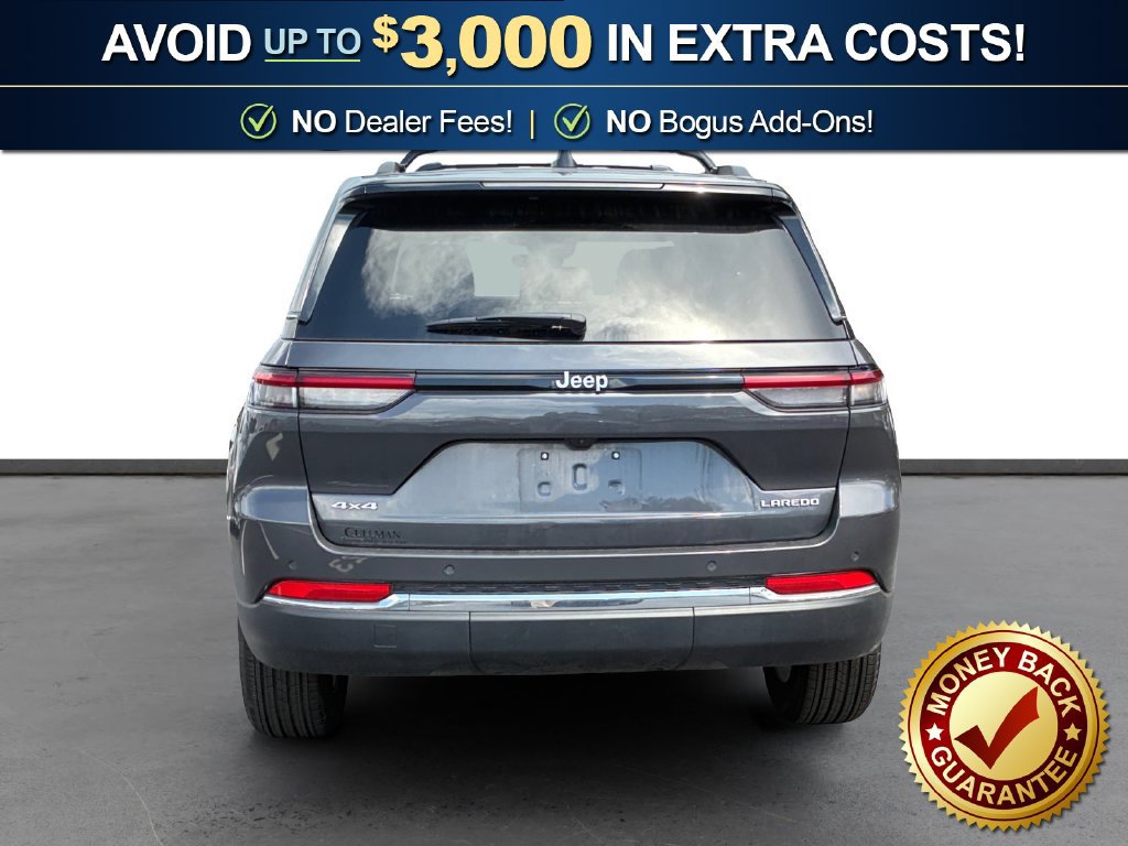 Used 2025 Jeep Grand Cherokee Laredo X AWD/4WD image 4
