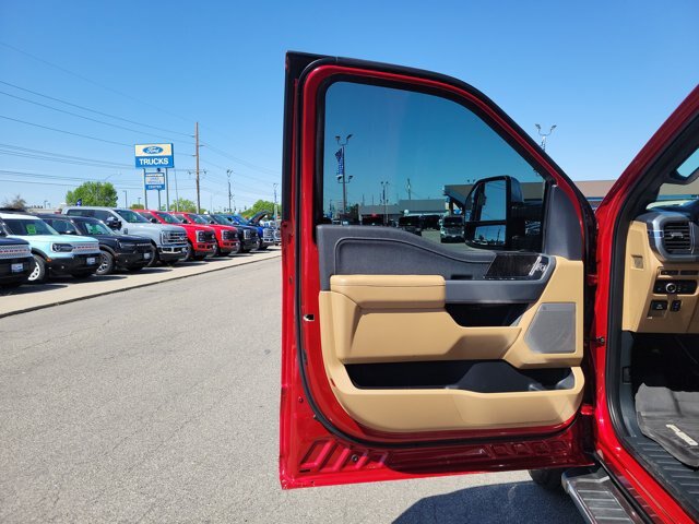 Certified 2023 Ford F150 Lariat w/ Trailer Tow Package AWD/4WD image 18