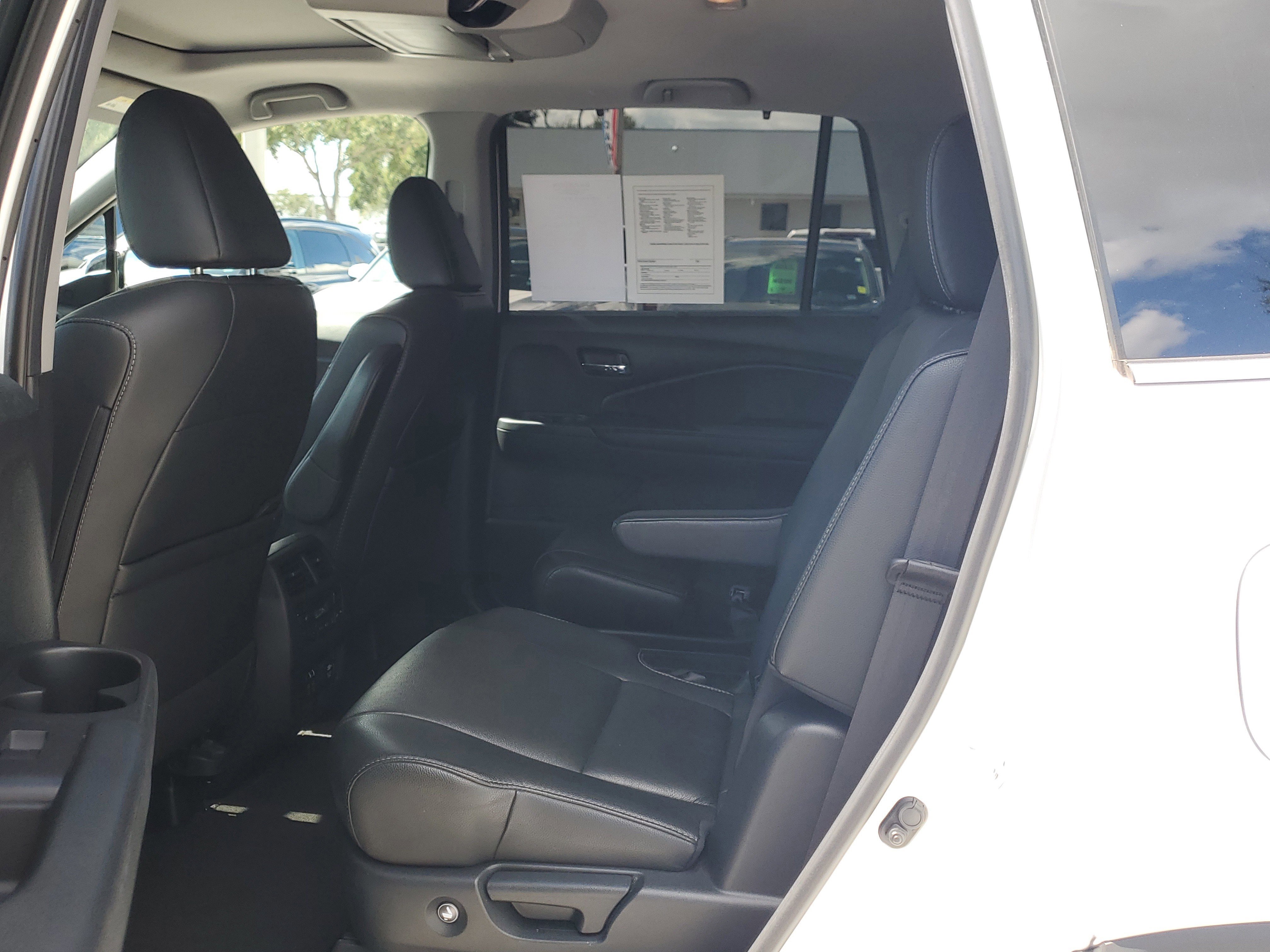 Used 2022 Honda Pilot Touring image 13