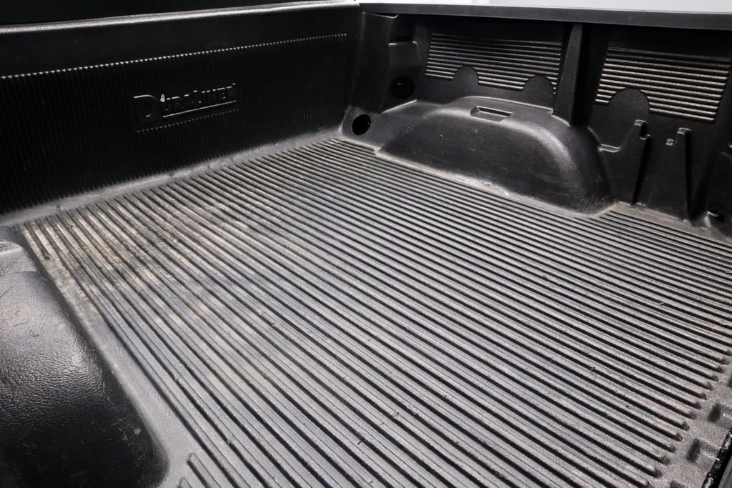 Used 2023 Chevrolet Silverado 1500 RST image 11